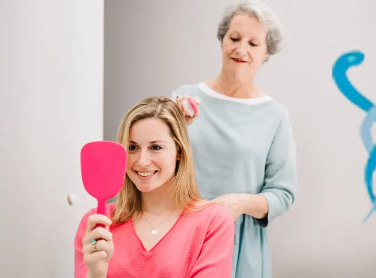 Ergenlikten Menopoza Kadın Sağlığı Bilimsel İzlem Süreçleri Ergenlikten Menopoza Kadın Sağlığı Bilimsel İzlem Süreçleri