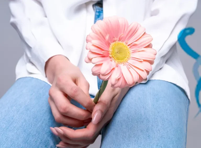 Vajinal Mikrobiyota Üreme Sağlığını Nasıl Etkiler? Flora Dengesi Neden Önemlidir? Vajinal Mikrobiyota Üreme Sağlığını Nasıl Etkiler? Flora Dengesi Neden Önemlidir?